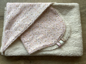 cadeauset ecru- zalm dots